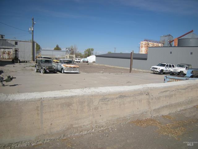 Concrete Pad in Hazelton, Idaho