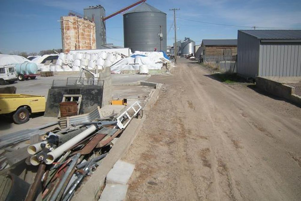 Hazelton, Idaho Warehouse Exterior Photo